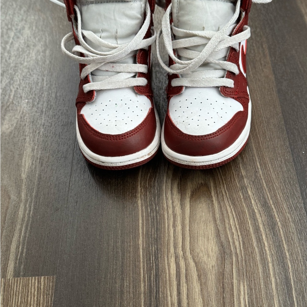 Nike Kids Red and White Sneakers